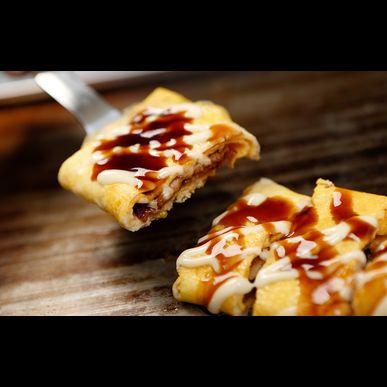 樟葉の鉄板きが美味しいお店では鉄板で焼き上げるとんぺい焼きも人気です